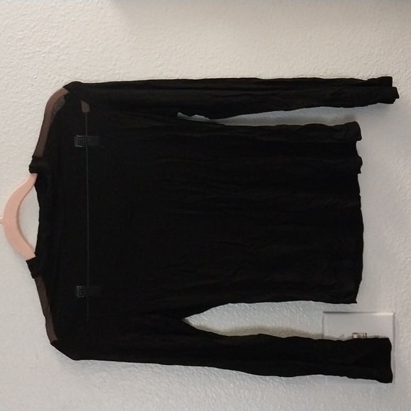 Top - Picture 1 of 3